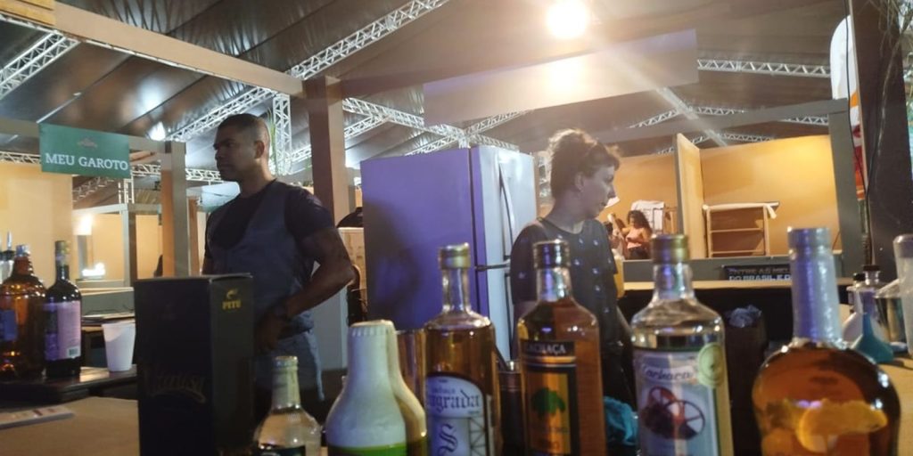 producao-de-cachaca-tem-crescido,-mas-setor-lamenta-preconceito