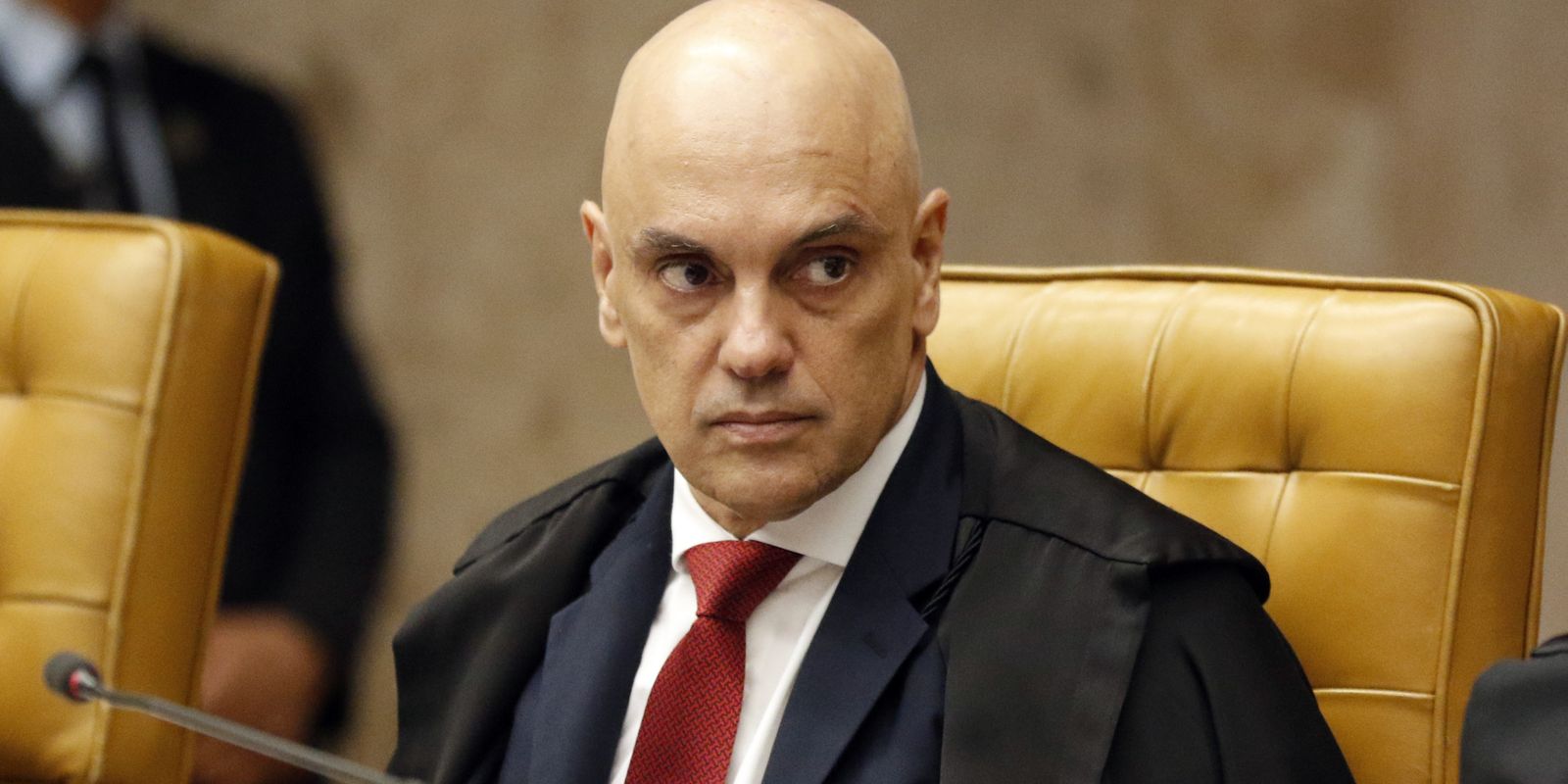 moraes-diz-que-democracia-sabera-se-defender-de-inimigos 
