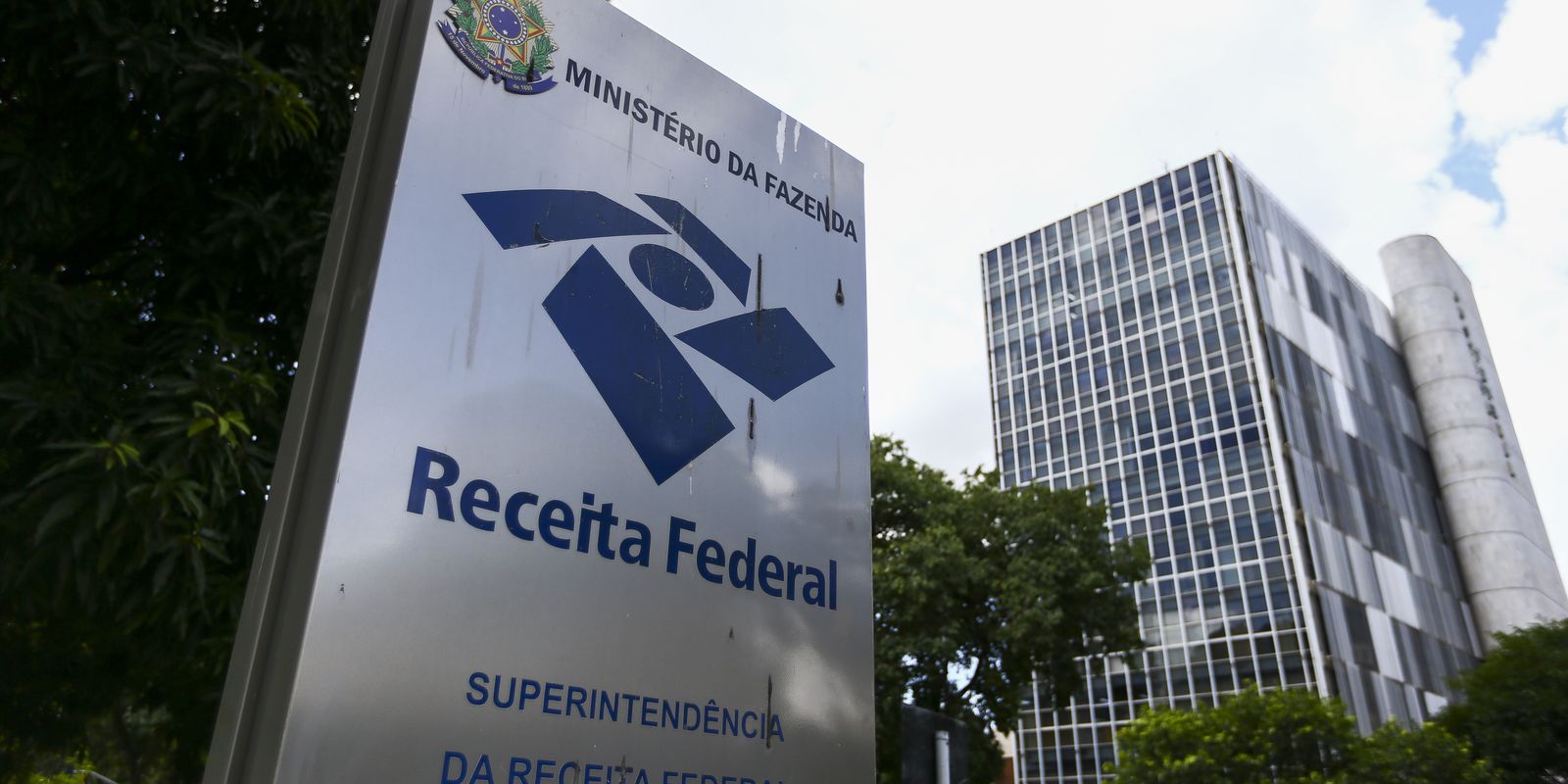 receita-nao-fara-cobranca-retroativa-do-iof-de-instituicao-financeira