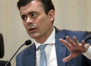 tesouro:-nao-ha-como-ampliar-corte-de-gastos-sem-reformas-estruturais