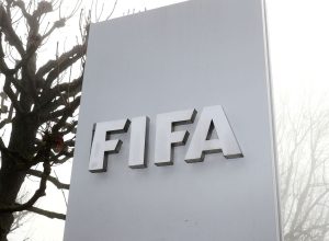 novo-codigo-disciplinar-da-fifa-endurece-punicoes-em-casos-de-racismo